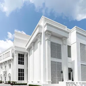 Eden Garden Convention Center Hotel Adur